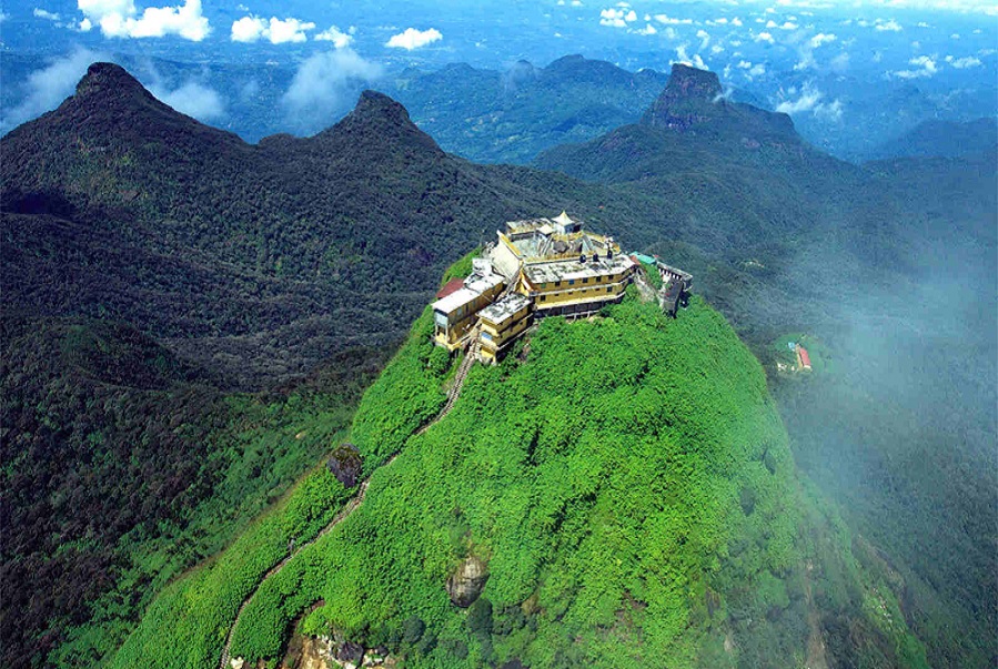 Adam’s Peak (Sri Pada)